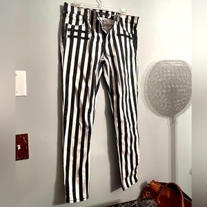 Blackheart black and white striped skinny jeans size 15